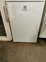 Lite kjøleskap fra Electrolux, ERT1601AOW3, 55cm bredde, 84,5cm høyde, pent brukt