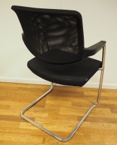Konferansestol fra Brunner i sort stoff / sort mesh / krom, modell too2.0, pent brukt