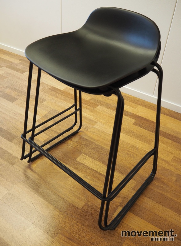 Solgt!Normann Copenhagen Form barstol i - 4 / 5