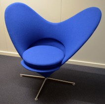 Vitra / Verner Panton "Heart cone chair", hjertestolen i blått stoff, pent brukt