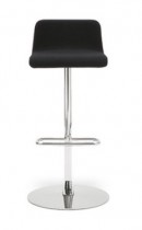 Barstol / barkrakk fra Offecct i sort skinn / krom, Modell Mono Light, 80cm sittehøyde, pent brukt