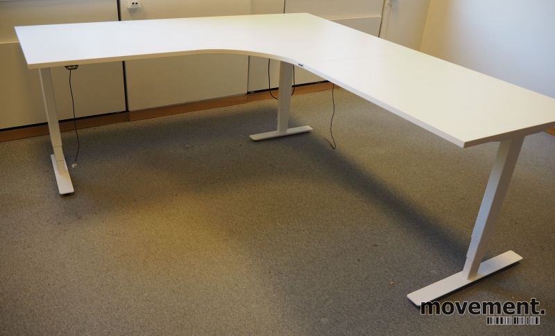 Solgt!Skrivebord / hjørneløsning med - 1 / 3