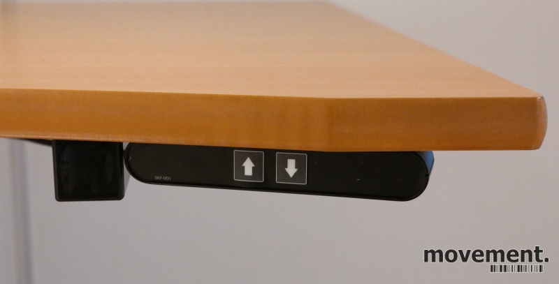 Solgt!Skrivebord med ettpunkts elektrisk - 3 / 3