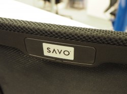 Kontorstol fra Savo: Savo Soul, sete i sort stoff / rygg i mesh, sort kryss, pent brukt