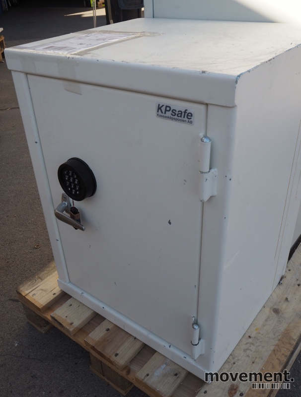 Solgt!KP Safe verdiskap med kodelås, - 1 / 2