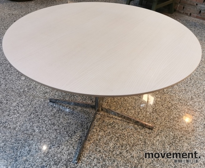 Solgt!Lavt loungebord i hvitlasert ask / - 2 / 4