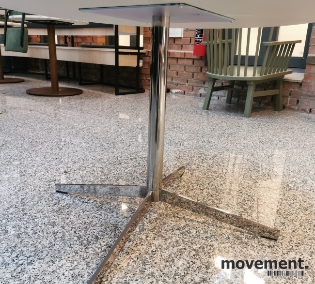 Solgt!Lavt loungebord i hvitlasert ask / - 4 / 4