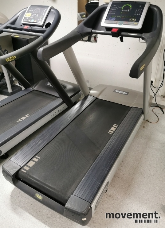 Solgt!TechnoGym profesjonell tredemølle - 1 / 6