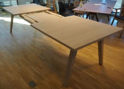 Konferansebord / spisebord i hvitoljet eikefiner med 2 stk ileggsplater, A-line fra Skeidar, 210x100cm, pent brukt