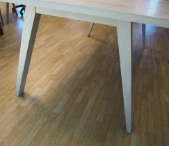 Konferansebord / spisebord i hvitoljet eikefiner med 2 stk ileggsplater, A-line fra Skeidar, 210x100cm, pent brukt