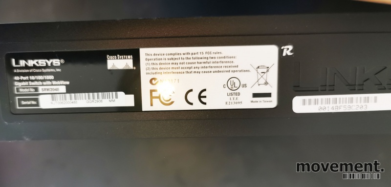 Solgt!Switch: Cisco Linksys SRW2048 - 3 / 3