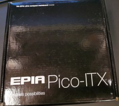 Mikro-hovedkort: Epia Pico-ITX, EPIA-P700-05LE, kun 100x72mm, Via Eden CPU, Ubrukt