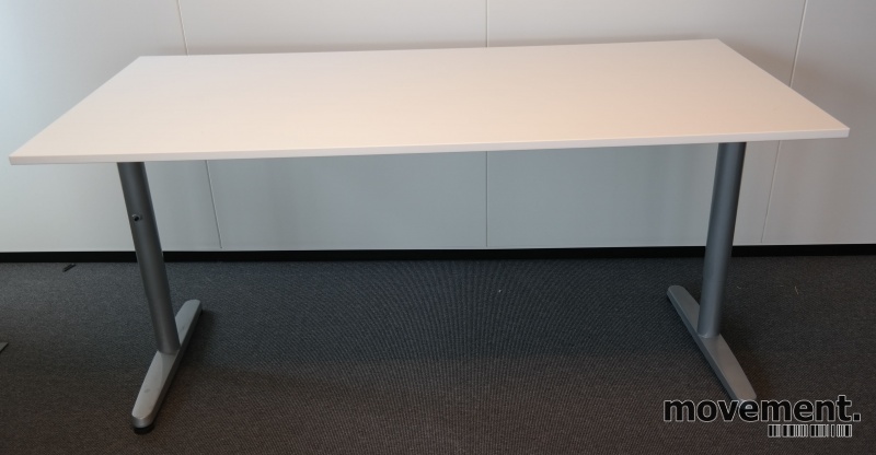 Solgt!IKEA Galant skrivebord i hvitt, - 1 / 4