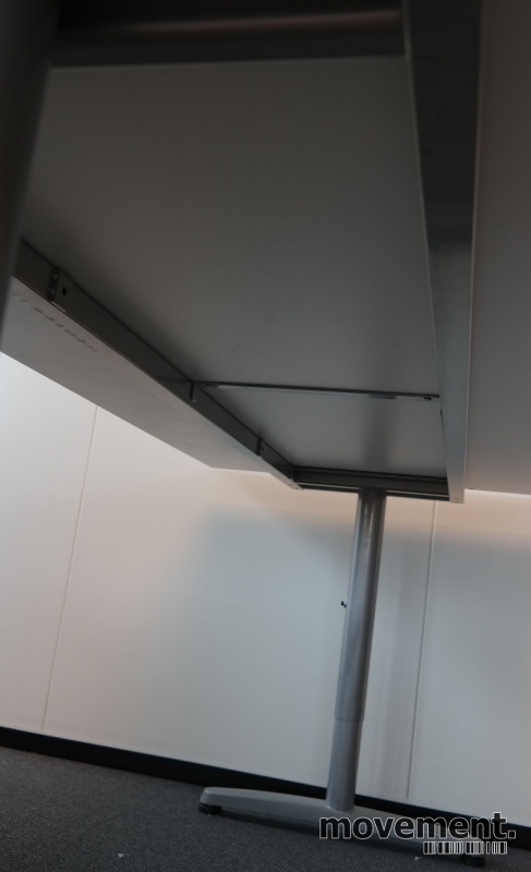 Solgt!IKEA Galant skrivebord i hvitt, - 2 / 4