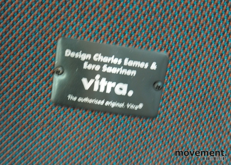 Solgt!Vitra Organic, design: Charles - 3 / 3