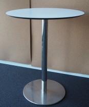 Lite, rundt møtebord, hvit plate med sort kant, krom understell, Ø=60cm, H=74cm, pent brukt