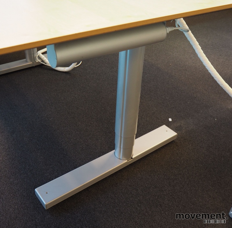 Solgt!Kinnarps T-serie elektrisk hevsenk - 4 / 4