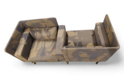 Tosidig loungesofa i camo-mønster fra Offecct, modell Varilounge High, bredde 210cm, pent brukt.