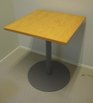Lite møtebord / sidebord fra Martela, plate i bjerk / ben i grått, 60x60cm, H=73cm, pent brukt