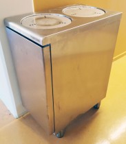 Tallerkendispenser fra Metos i rustfritt stål, 2 stk brønner, max tallerkenmål Ø=28cm, pent brukt