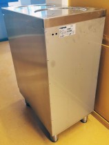 Tallerkendispenser fra Metos i rustfritt stål, 2 stk brønner, max tallerkenmål Ø=28cm, pent brukt