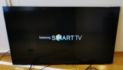 Samsung 50" LED Smart TV UE50ES5705, LED Backlit, 1920x1080 FULL HD, pent brukt