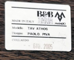 Møtebord fra B&B Italia, i mørkebrun finer, krom understell, uttrekksplate, 200x100cm, pent brukt