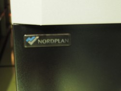 Rullearkiv med 4 vogner og 1 fast felt, pent brukt