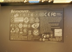 Flatskjerm til PC: Lenovo ThinkVision LT2452pwc, 24toms, 1920x1200, VGA/DVI/DP, pent brukt