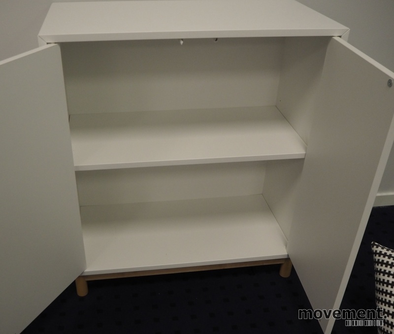 Solgt!IKEA Eket skap med dører i hvitt, - 3 / 3