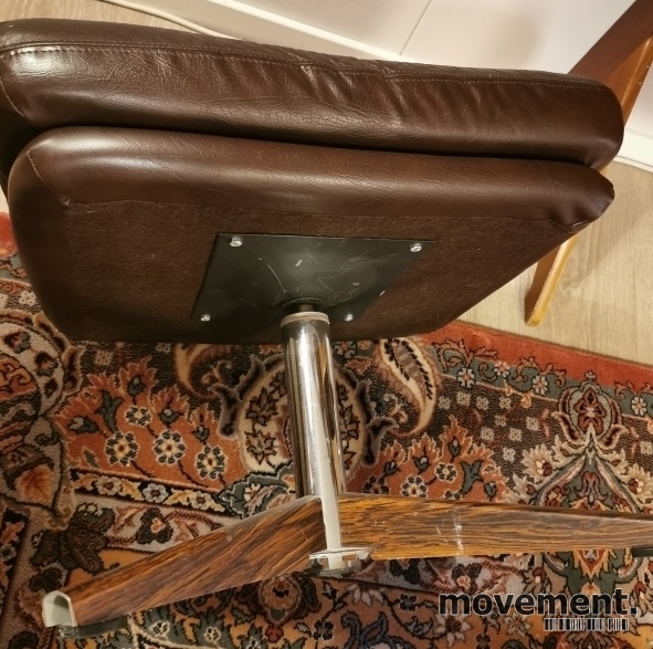 Solgt!Retro / vintage lenestol i brunt - 4 / 5