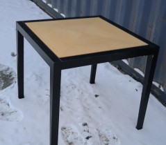 Kafebord / konferansebord i bjerk / sort fra Gärsnäs, 80x80cm, høyde 73cm, brukt