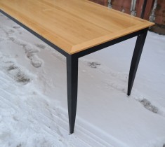 Kafebord / konferansebord i bjerk / sort fra Gärsnäs, 180x80cm, høyde 73cm, brukt