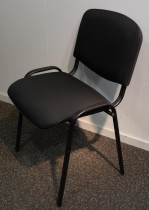 Enkel konferansestol / stablestol i sort, pent brukt