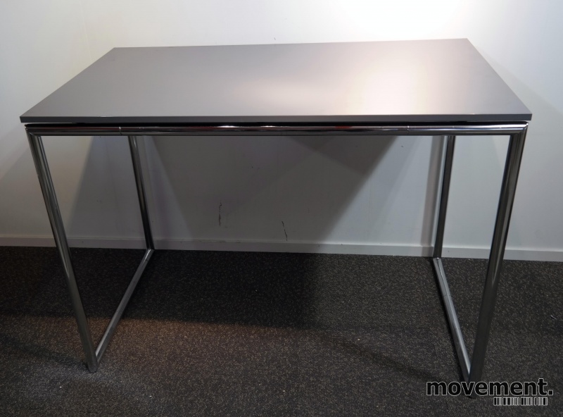 Solgt!Ståbord / loungebord fra FourDesign - 2 / 3