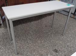 Konferansebord / klasseromsbord i lys grå fra NCP, 120x45cm, pent brukt