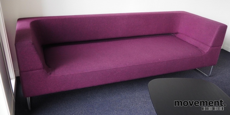 Solgt!Loungesofa i burgunder/mørk lilla - 1 / 2