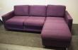 Solgt!2-seter sofa med sjeselong i lilla - 2 / 2
