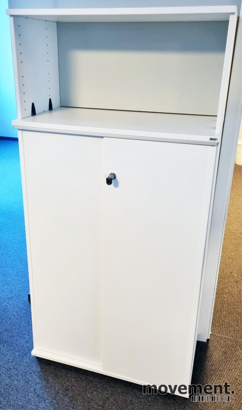 Solgt!Kinnarps E-serie skap med - 1 / 5