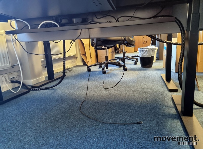 Solgt!Elektrisk hevsenk-skrivebord, - 5 / 5