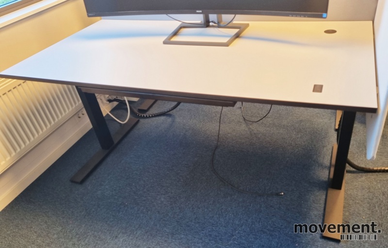 Solgt!Elektrisk hevsenk-skrivebord, - 2 / 5
