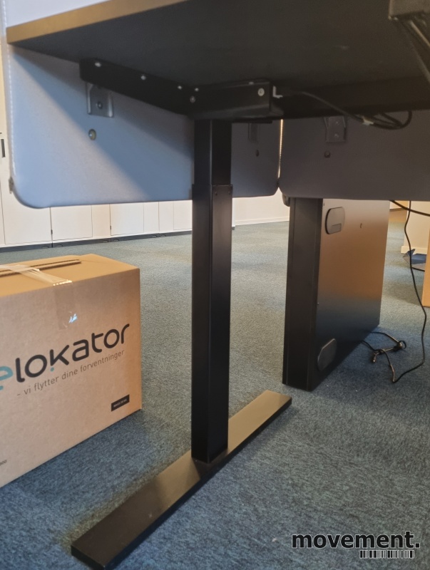 Solgt!Elektrisk hevsenk-skrivebord, - 5 / 5