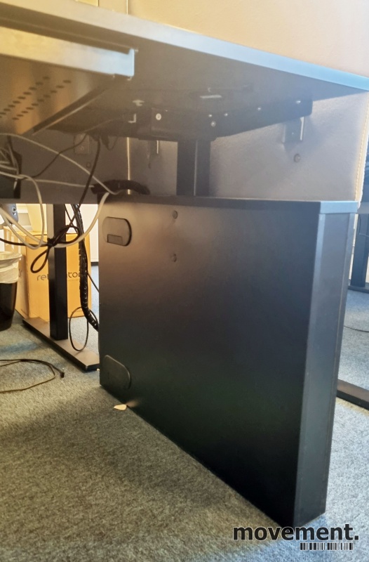 Solgt!Elektrisk hevsenk-skrivebord, - 4 / 5