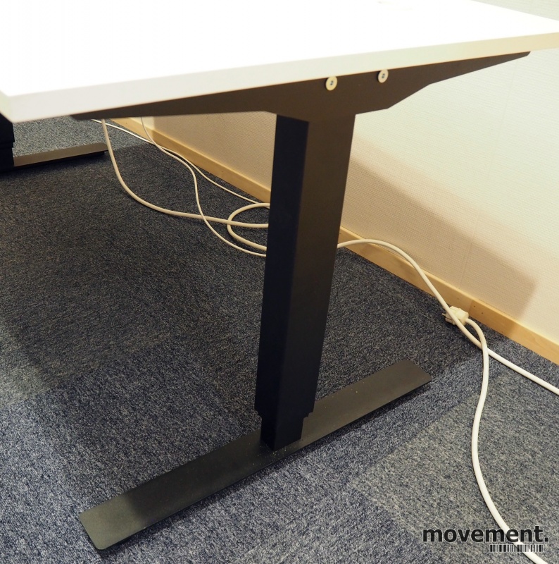 Solgt!Skrivebord med elektrisk hevsenk i - 4 / 4