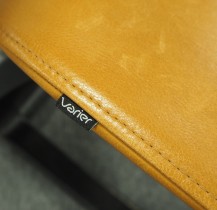 Ergonomisk kontorstol / knestol: Varier (Stokke) Thatsit Balans i brunt skinn / sort, pent brukt
