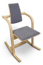 Konferansestol / spisestuestol / arbeidsstol i blått Kvadrat-stoff / ask fra Varier Furniture, modell Actulum, design: Peter Opsvik, pent brukt