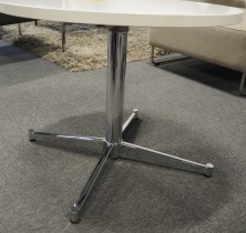 Loungebord i hvitt / krom fra RBM, Ø=70cm, høyde 54cm, pent brukt