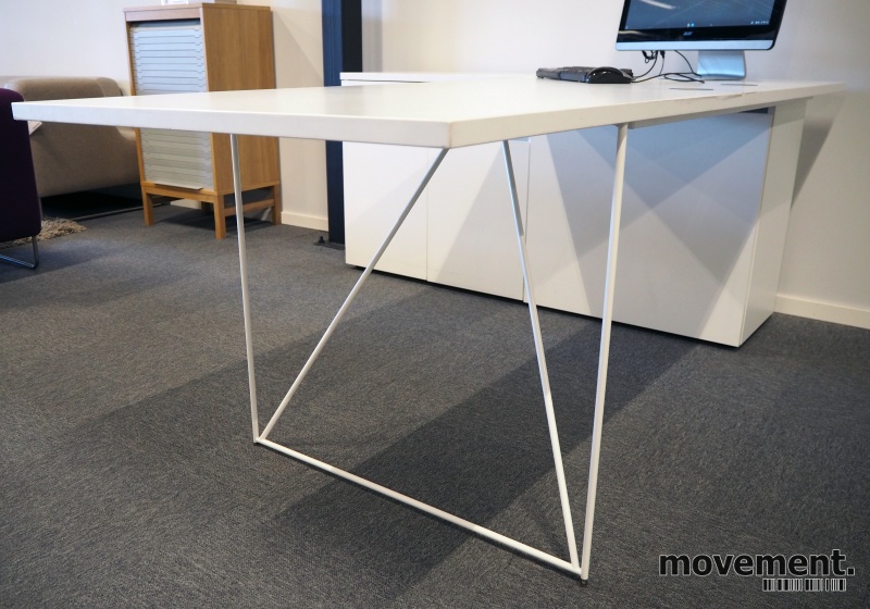 Solgt!Skrivebord med avlastningbord med - 3 / 6
