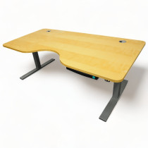 Skrivebord med elektrisk hevsenk i bjerk / grått fra Duba B8, 180x90cm med magebue, pent brukt