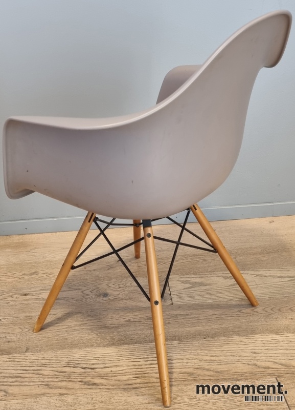 Solgt!Vitra DAW designstol i grå, - 2 / 3